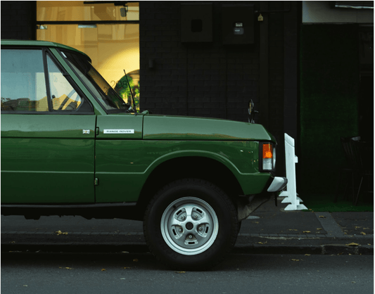 Green Range Rover Classic — example of a UK classic car valued by Classic Car Valuation